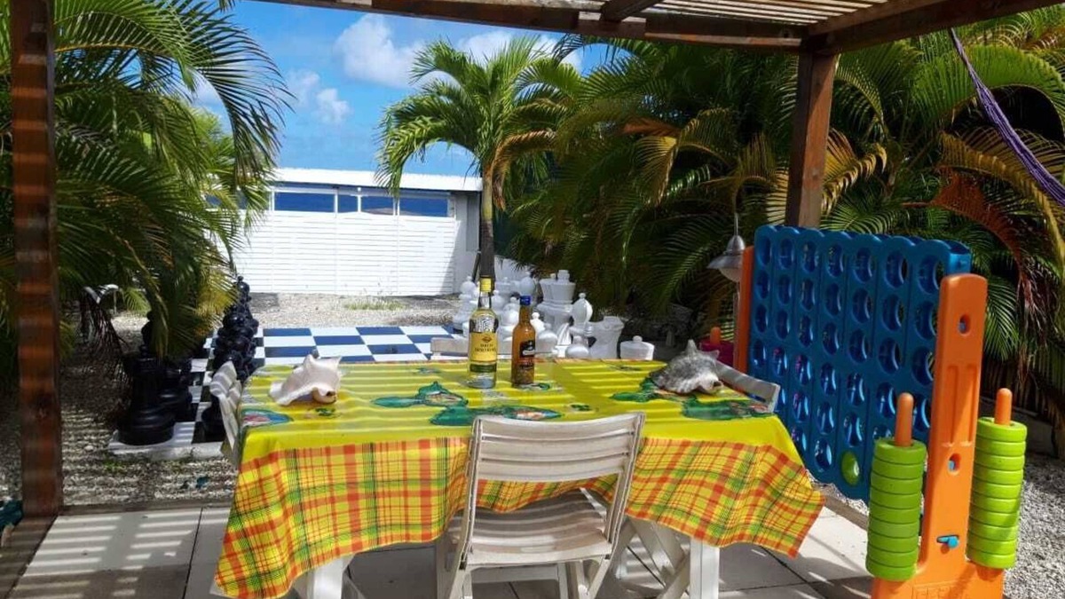 Anse-Bertrand House | Small charming house seaside in authentic setting 2 to 5 pers.