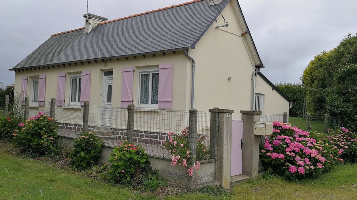 Saint-Alban House | Small Country House with Garden, 2 Persons, night or week