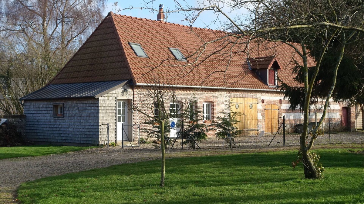 Derchigny House | Small detached house in quiet village 3 kms from the beach