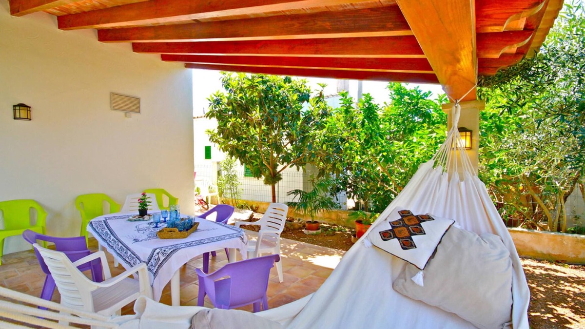 Sa Rapita House | Small holiday home in a trendy location