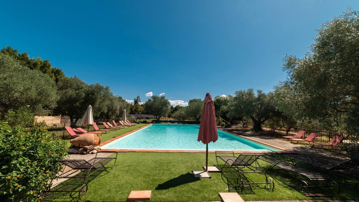 Le Soler Cottage | Small House 'Du Mas De L'horte' with Mountain View, Wi-Fi and Air Conditioning