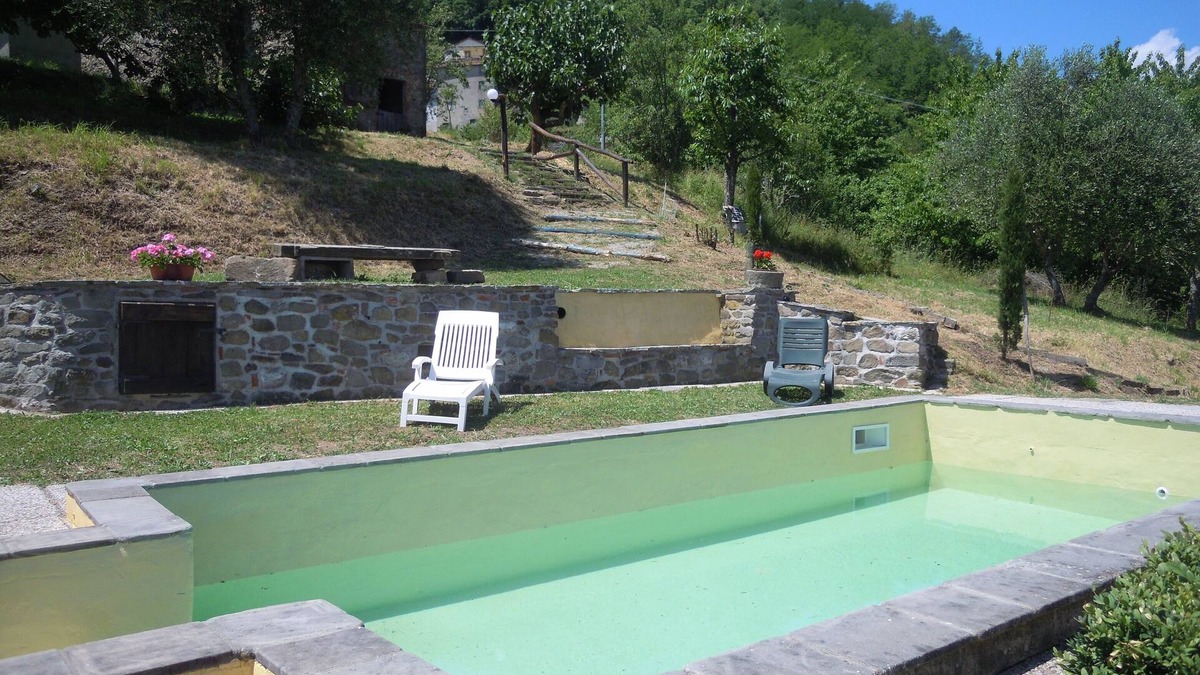 Guzzano-pieve di Controne Villa | Small Private Villa In Hill Village,Pool & garden,Bagni di Lucca, Tuscany Ital