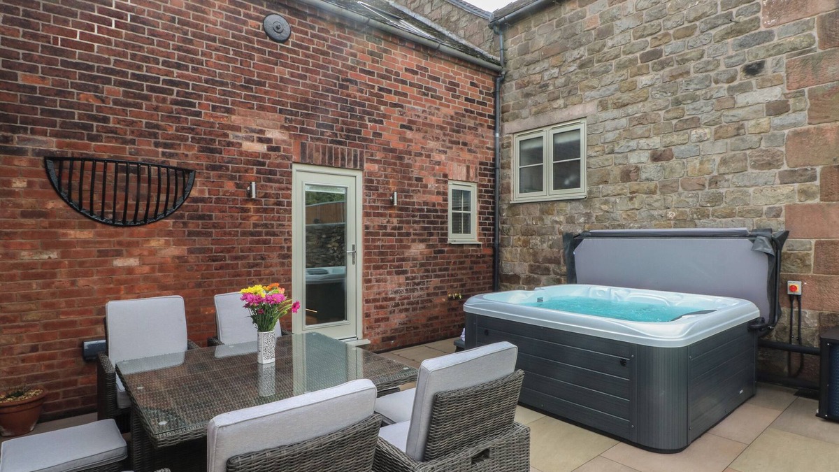 Endon Cottage | Small Lane Barn