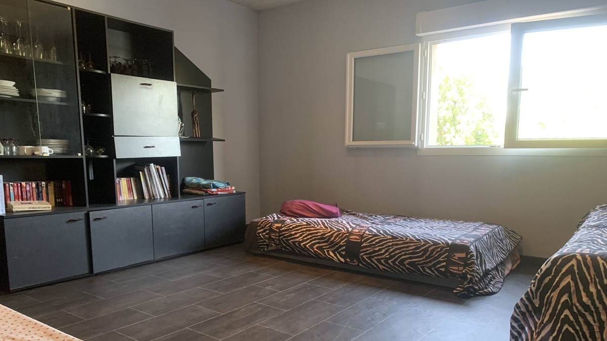 Montans Apartment | Small one-bedroom apartment of 110m2 on cleanliness of 3 hours