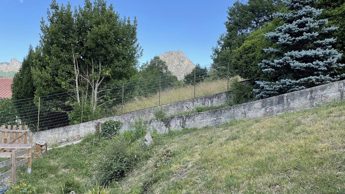 Surba Apartment | Small outbuilding at the foot of the Ariège Pyrenees