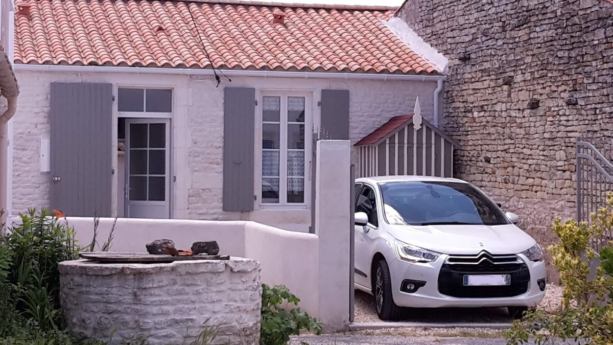 Le Chateau-d'Oleron House | Small renovated house for rent in an Oléronnais village,