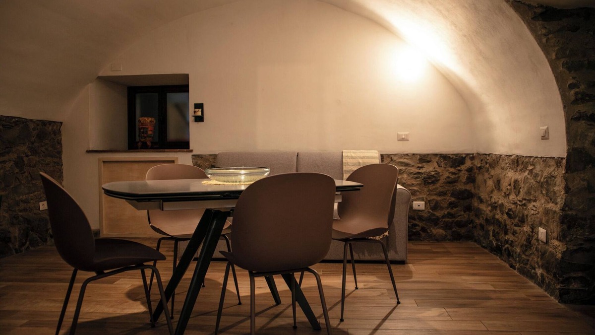 Bagnone Apartment | Small stone nest in the center of the medieval village of Bagnone, Lunigiana