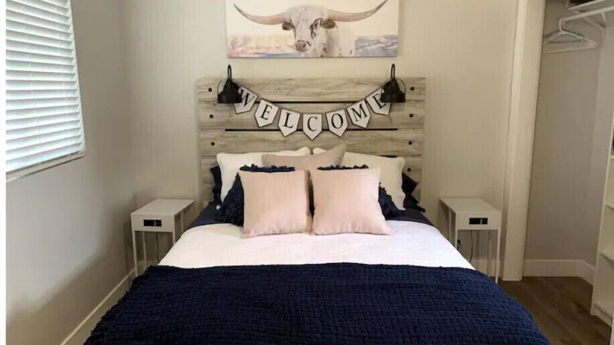 Circleville House | Small town getaway by National Parks & ATV Trails