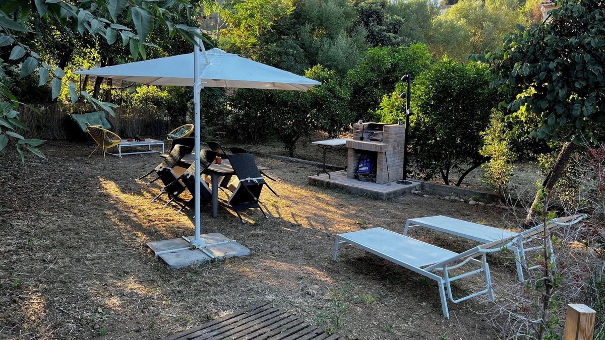 Bastelicaccia House | Small vacation villa, beach and barbecue :-)