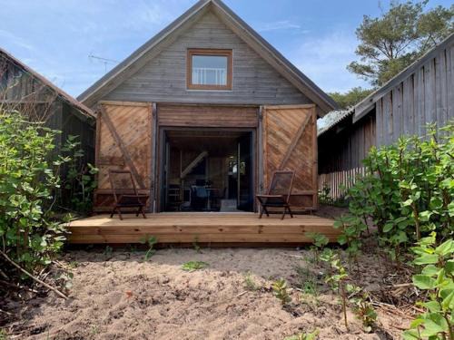 Kasmu Cabin | Small Vinter Summer House