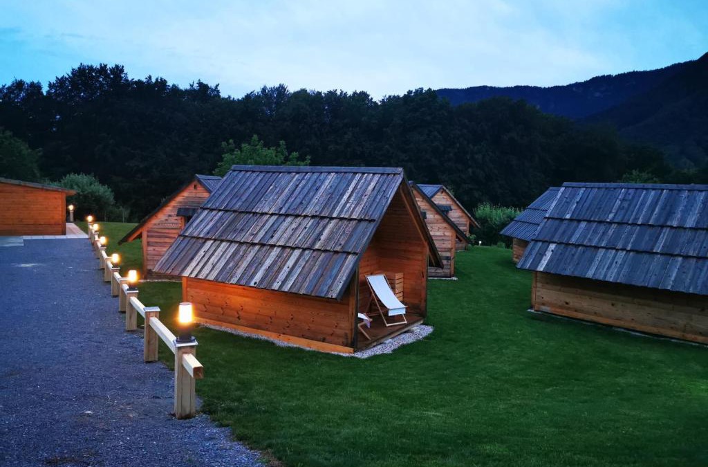 Zgornja Dobrava Apartment | Small wooden houses and Apartments Zgornja Dobrava