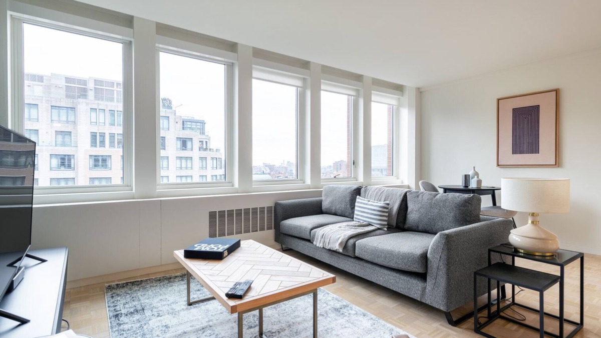 Prudential - St. Botolph Apartment | Smart Back Bay 1BR w/Gym, Doorman, nr. Esplanade, by Blueground