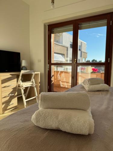 Latina Apartment | Smart Stay - La tua casa con Parcheggio