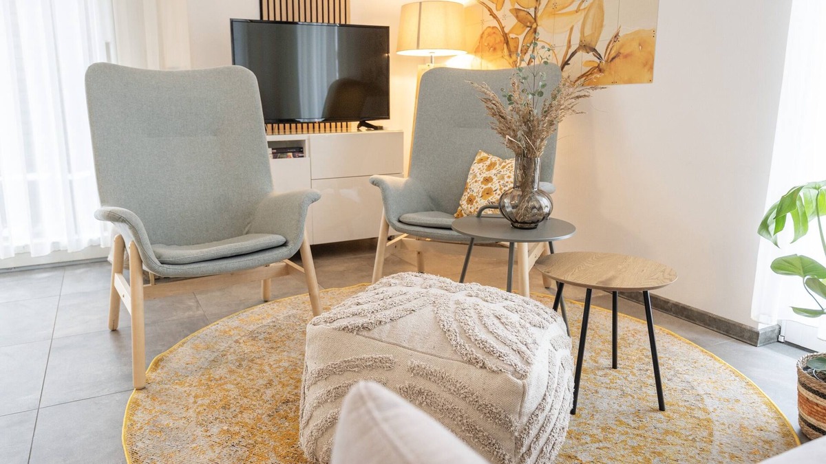 Bad Zwischenahn Apartment | SmartFewo: Naturwunder | terrace | sauna | park