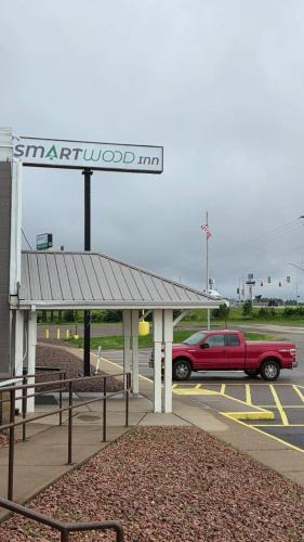Osseo Hotel | Smartwood Inn
