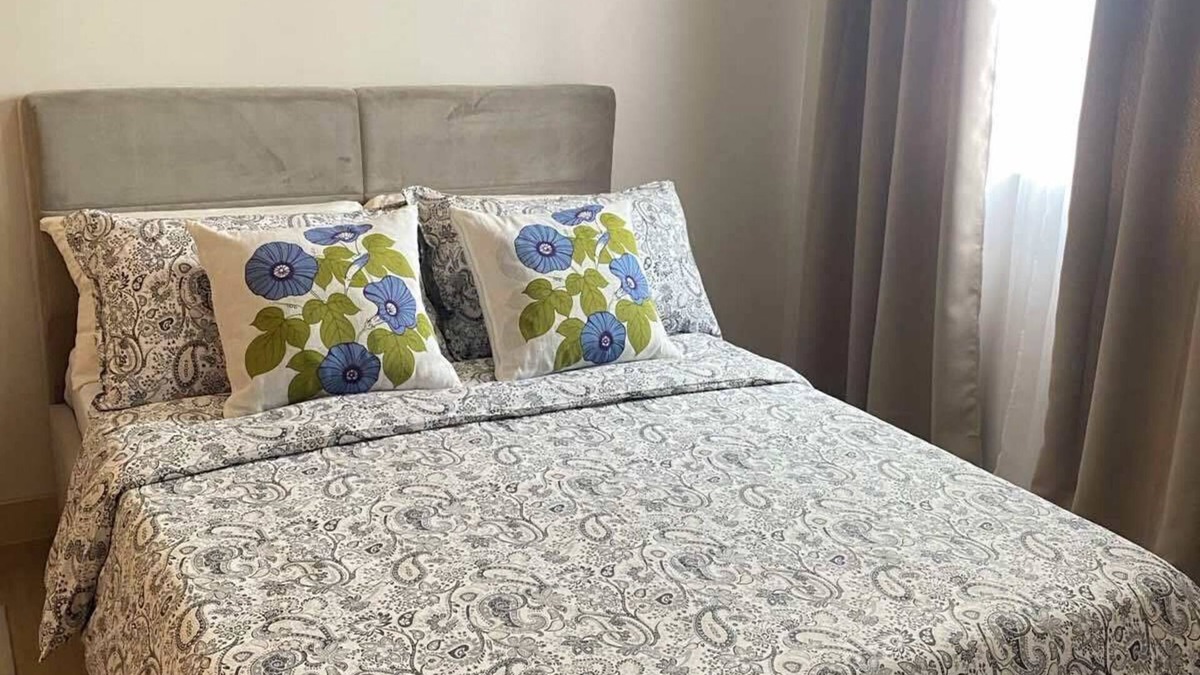 Santa Rosa Condo | SMDC Park Residences Condo with WIFI/Netflix in City of Santa Rosa