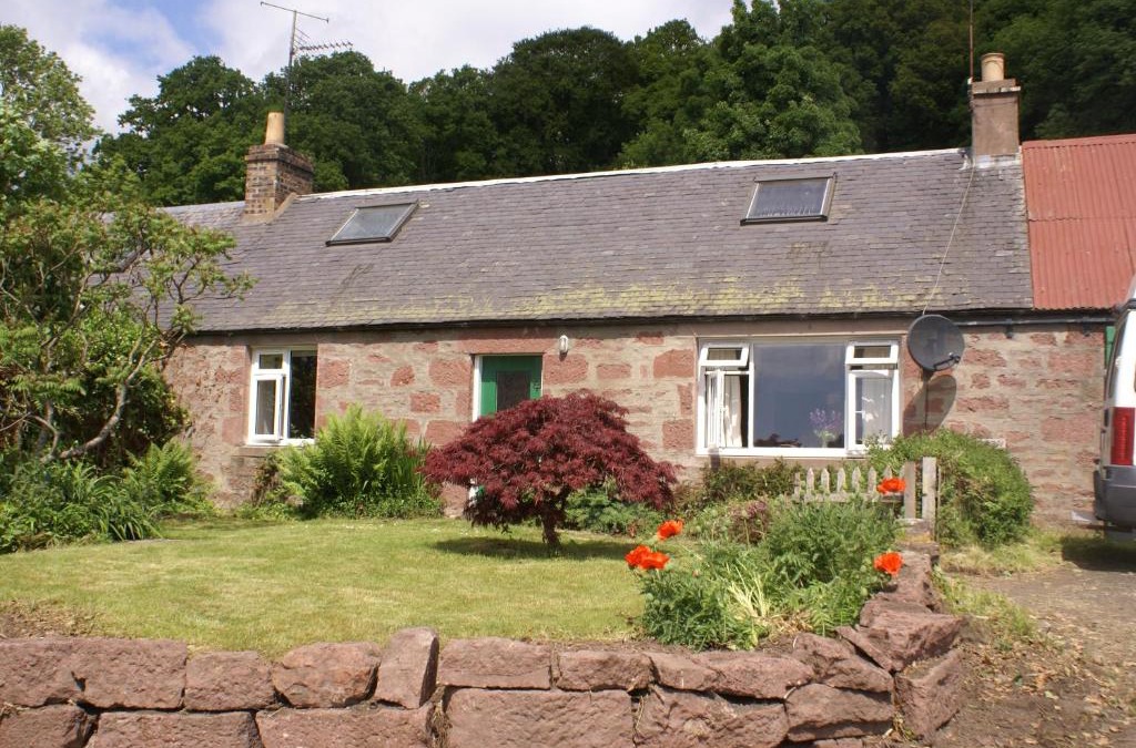 Murthly House | Smithy Cottage