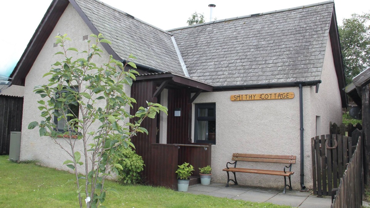 Strathdon Cottage | Smithy Cottage Licence AS00607