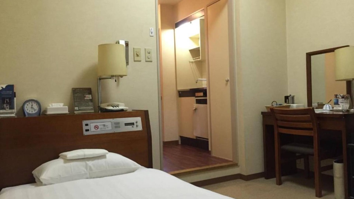 Minamimachi Hotel | Smoking allowed Access to single Haneda Airport /Kawasaki Kanagawa