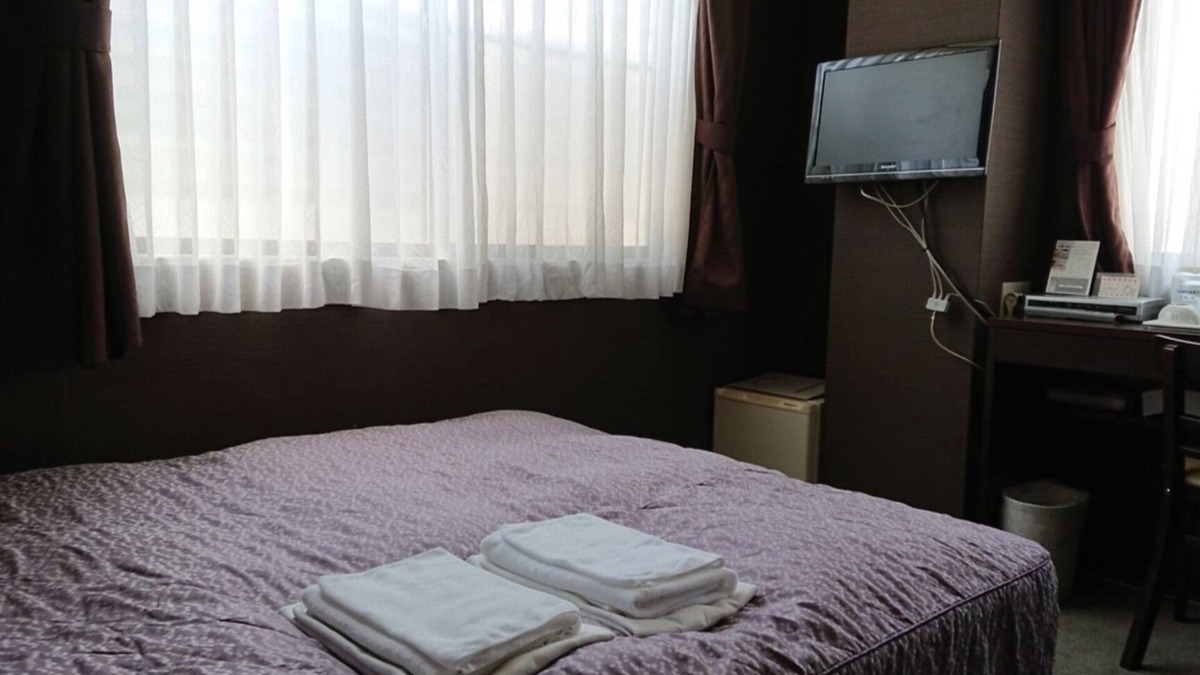 Abeno Hotel | Smoking Double bed 24 hours free drink service /Osaka Ōsaka