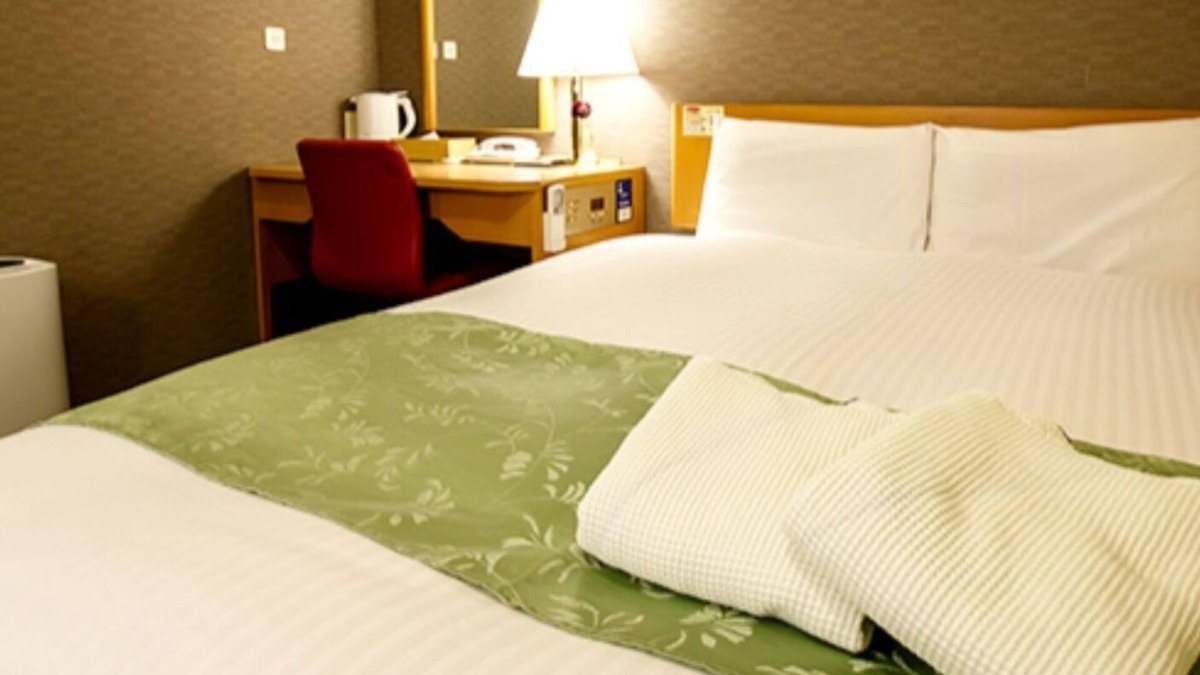 Nishinakasu Hotel | Smoking Double room Simmons bed Basic plan T/Fukuoka Fukuoka