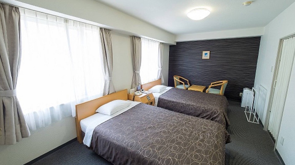 Shin-Osaka Hotel | Smoking twin room /Osaka Ōsaka