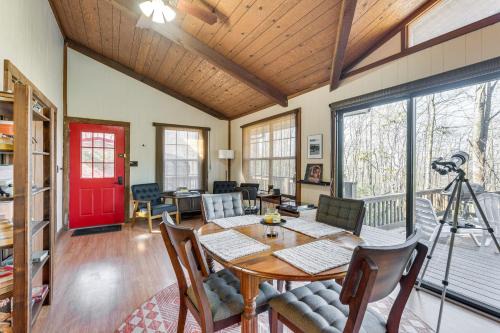Andrews House | Smoky Mountain Cabin with Fire Pit and Stunning Views!