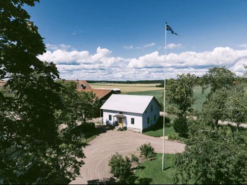 Kristinehamn House | Snällfäll Country living - Åkerbo gård charmigt renoverad flygel