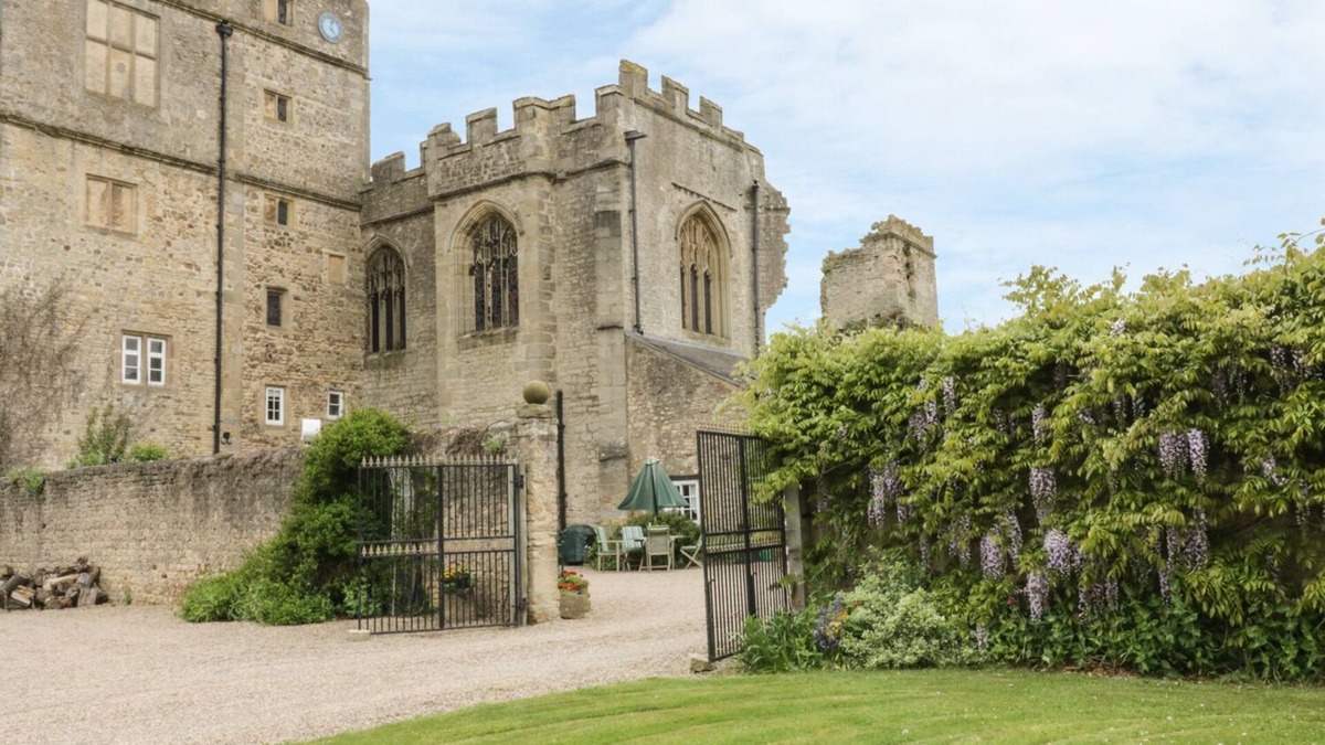 Bedale Cottage | SNAPE CASTLE, THE UNDERCROFT, pet friendly in Snape, Yorkshire