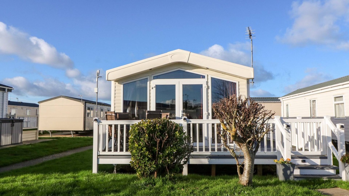 St George Cottage | Snape Lodge