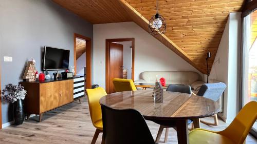Novy Smokovec Apartment | SnežienkaD