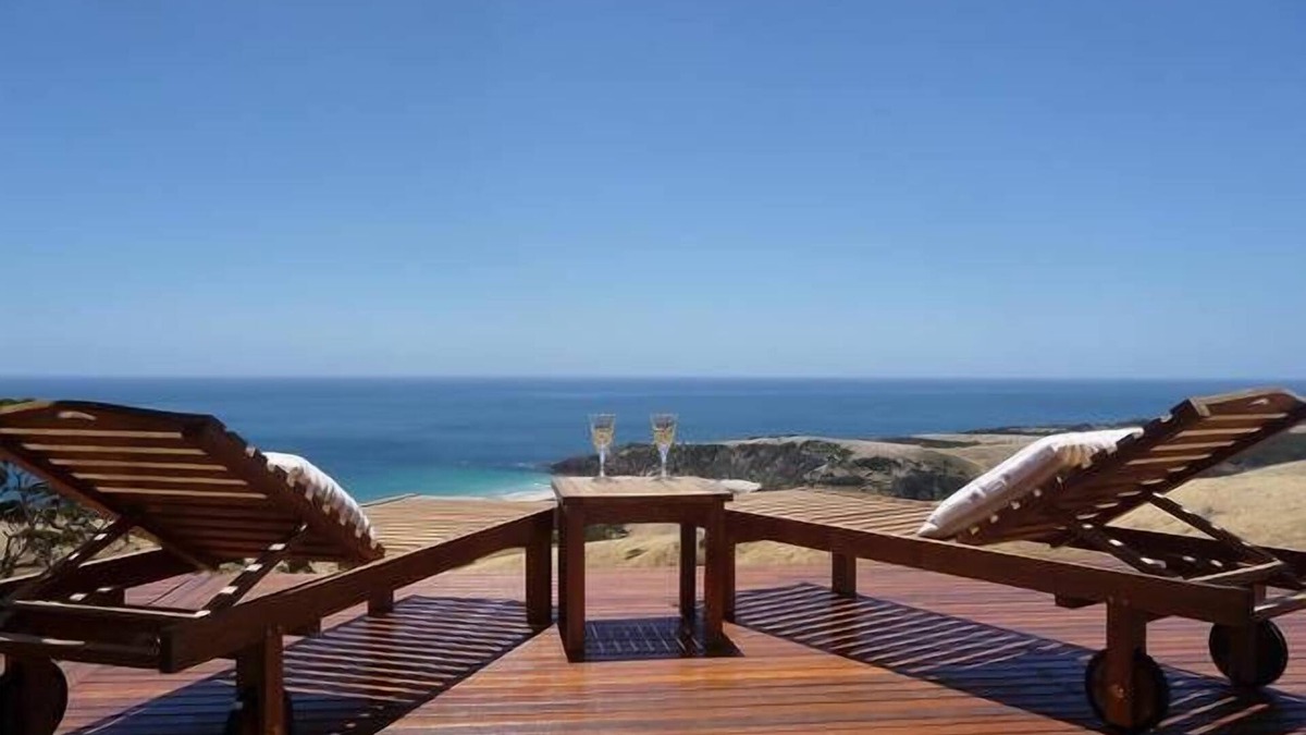 Duncan House | SNELLINGS VIEW - Stunning