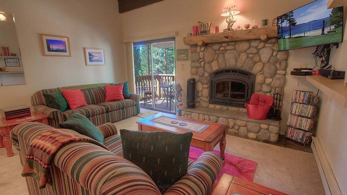 Incline Village Condo | Snoopy & Woodstock- Nr Ski and Bike Trl (WDC0688)