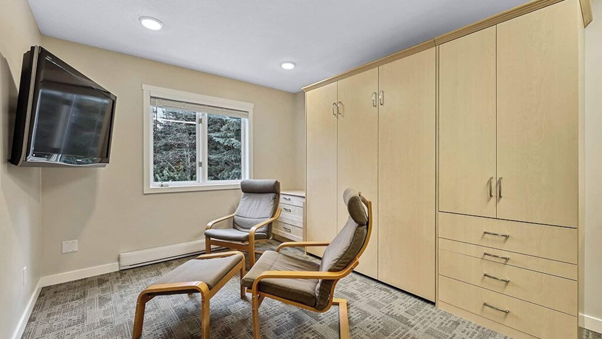Sun Peaks Apartment | Snow Creek Village 11b: Serene, Studio Condo