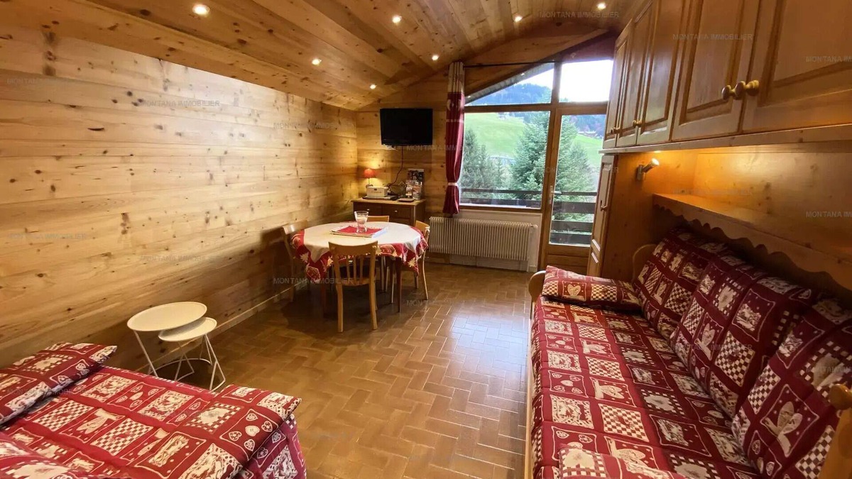 Le Chinaillon Apartment | Snow White Residence 2 - Spacious two-room apartment for 5 people in the heart of Chinaillon