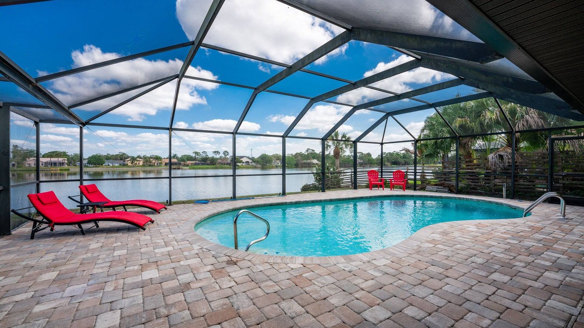 Port Charlotte Villa | Snowbird Jan Feb 2026 open luxury waterfront pool villa.