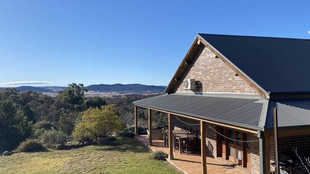 Berridale House | Snowy Mountains - Cottage on Acres - Dog Friendly