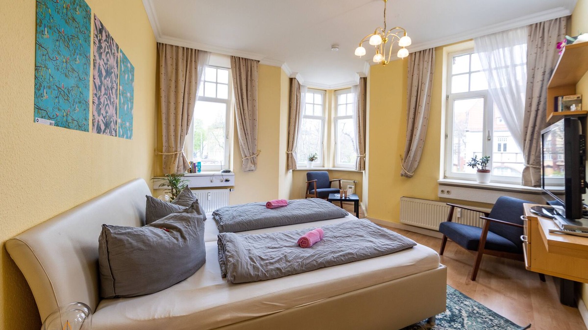 Erfurt Old Town Apartment | ★ Snugly Jugendstil Flat in the ❤ of Erfurt ★