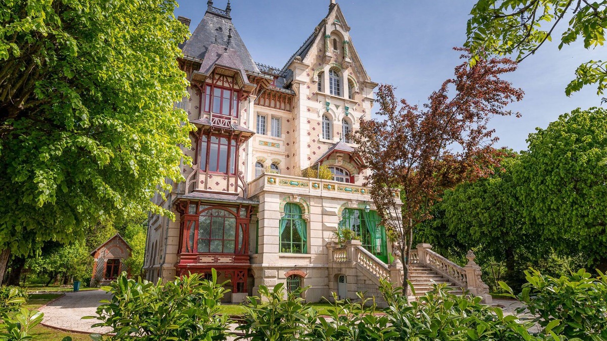 Sainte-Catherine-de-Fierbois Other | Somptueux Manoir Belle Epoque 15/20 Pers et son Parc en Val de Loire