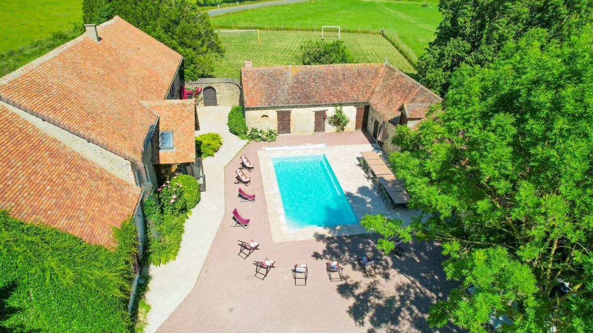 Vivoin Villa | So Villa Passe Vite (72) - Heated pool - Foot - 2h Paris - 30 p.