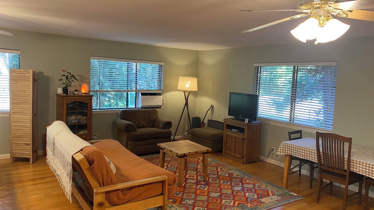 Nevada City Apartment | Soak in the woods near the river