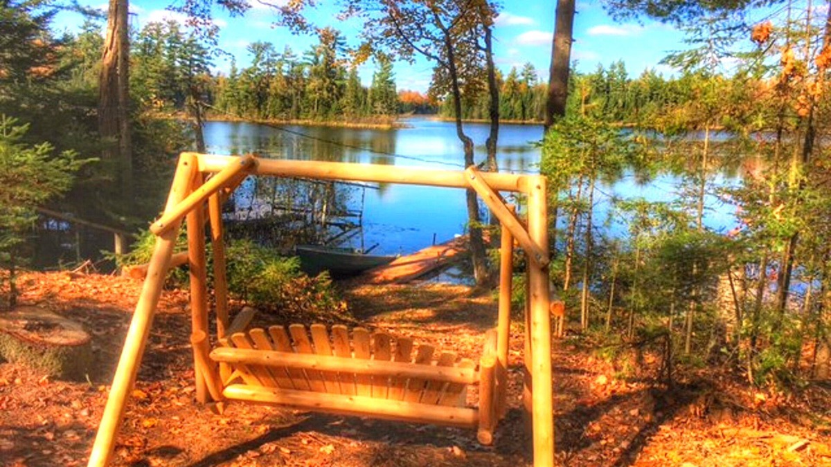 Presque Isle Cabin | Soak Up The Sun - Lakeside Cozy CabinnNear Boulder Junction & Bike Trails