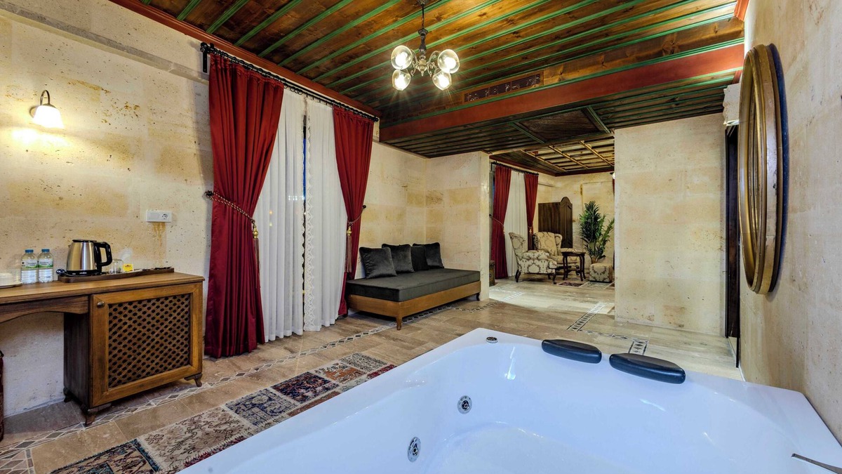 Goreme Bed & Breakfast | Sobek Palace