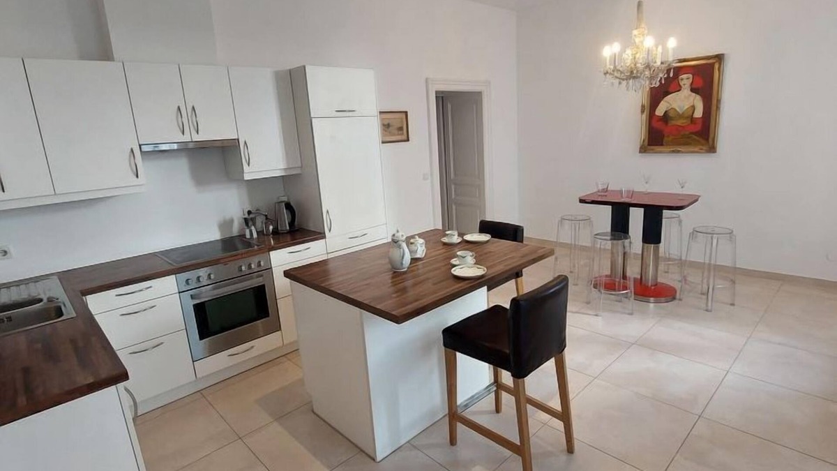 Thurygrund Apartment | Sobieskiplatz by Interhome