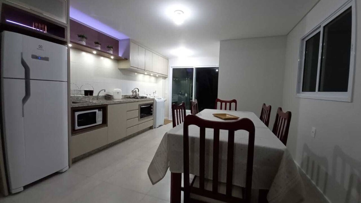 Palhoca House | Sobrados Pinheira
