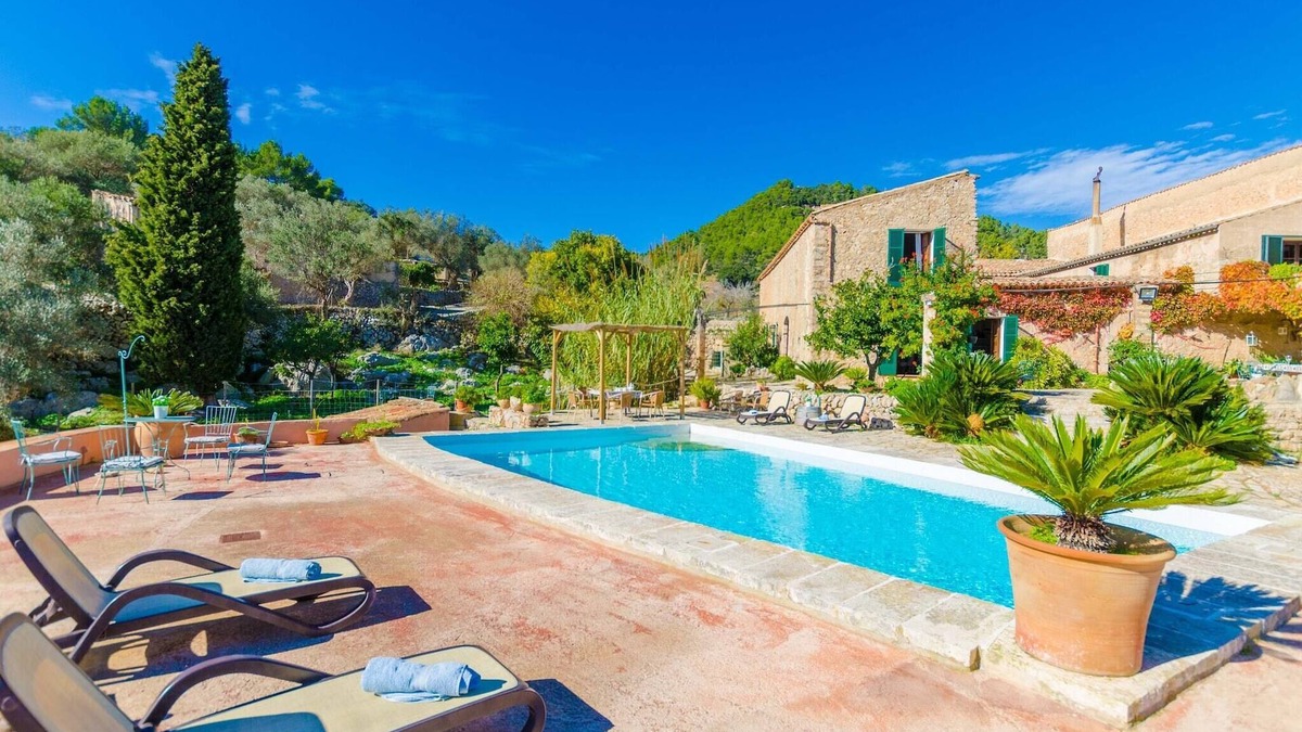 Urbanitzacio Es Verger Villa | Sobreamunt - Villa With Private Pool In Esporles