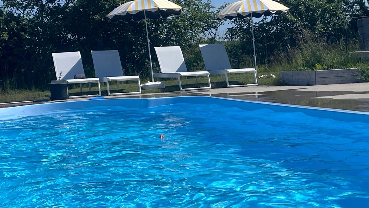 Hablingbo House | Sodra Gotland 14 bed med pool