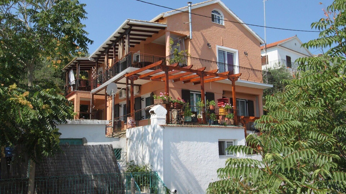 Gaios Apartment | Sofia Apartment One.