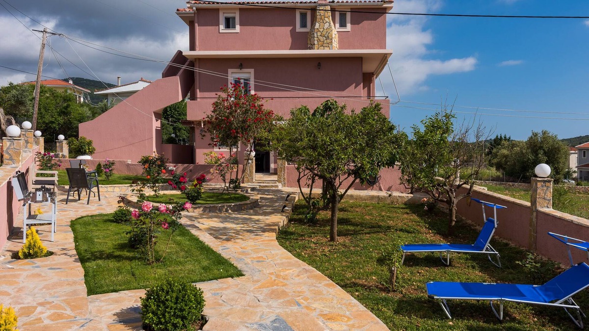 Razata Apartment | Sofia's apartments , razata , argostoli, kefalonia