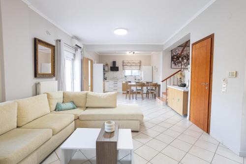 Gerani Apartment | Sofia's seaview house